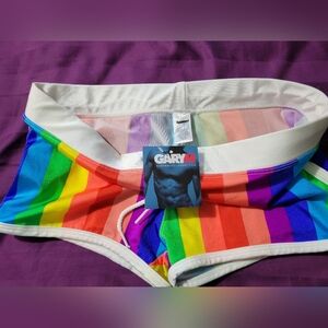 NWT GaryM swim trunk
